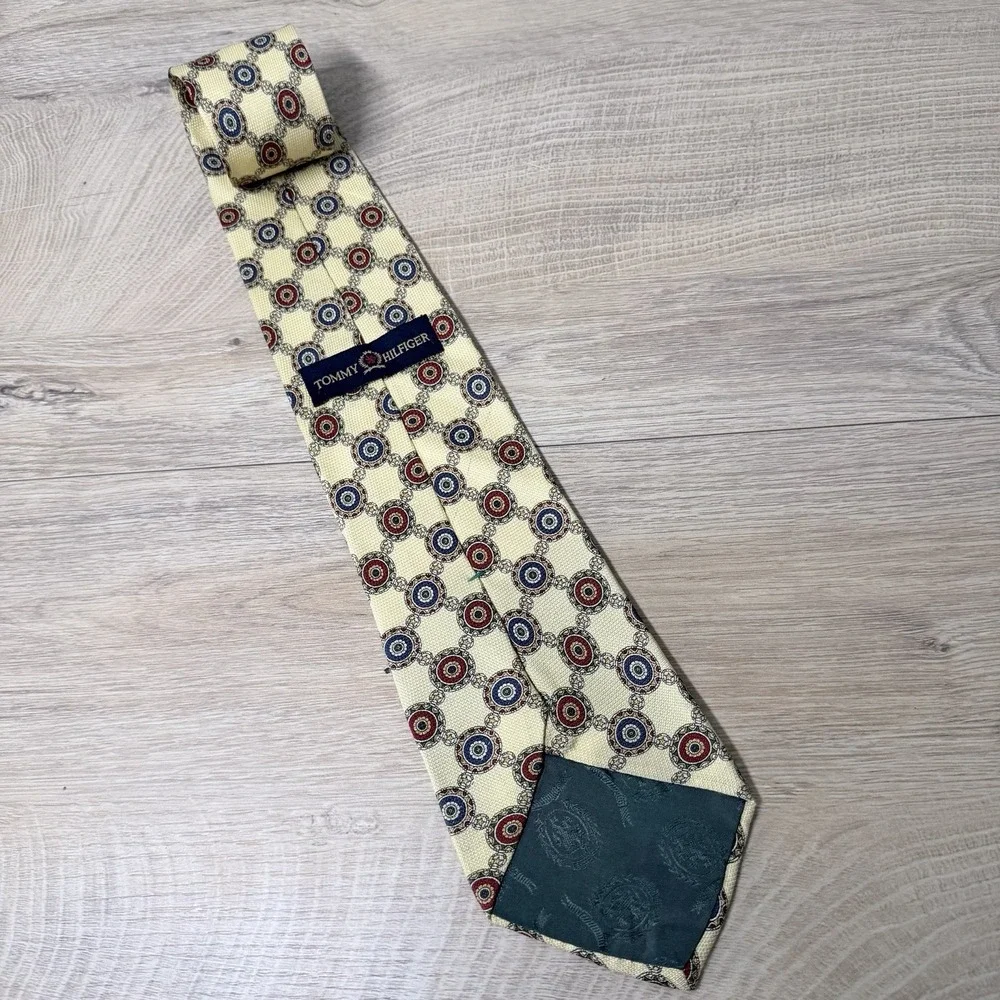 Tommy‎ Hilfiger Geometric Medallion Print Tie Yellow Blue Red Designer Vintage